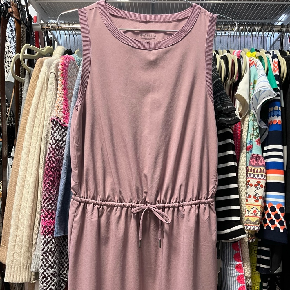 Sleeveless dress from Athleta | lilac color | petite length